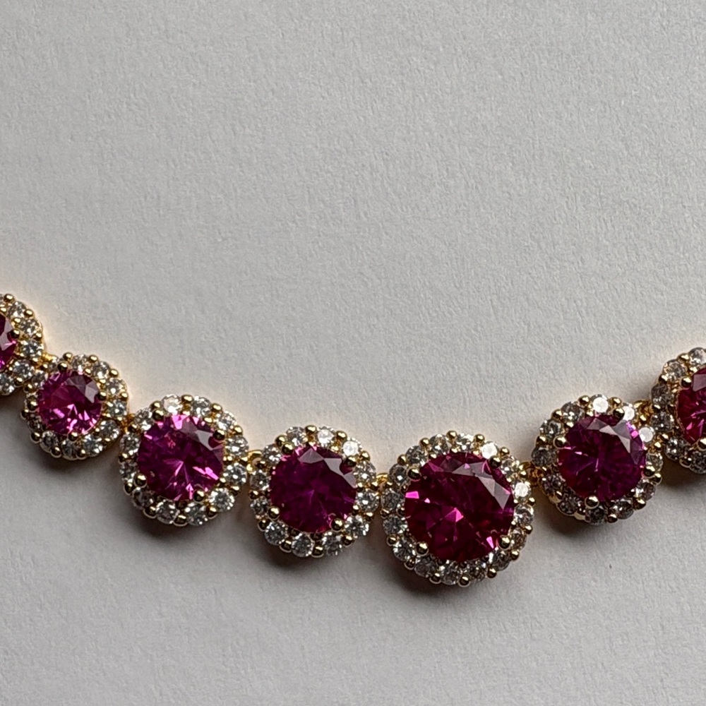 crystal haze Elegant Gold and Red Necklace - Picture 10 of 10